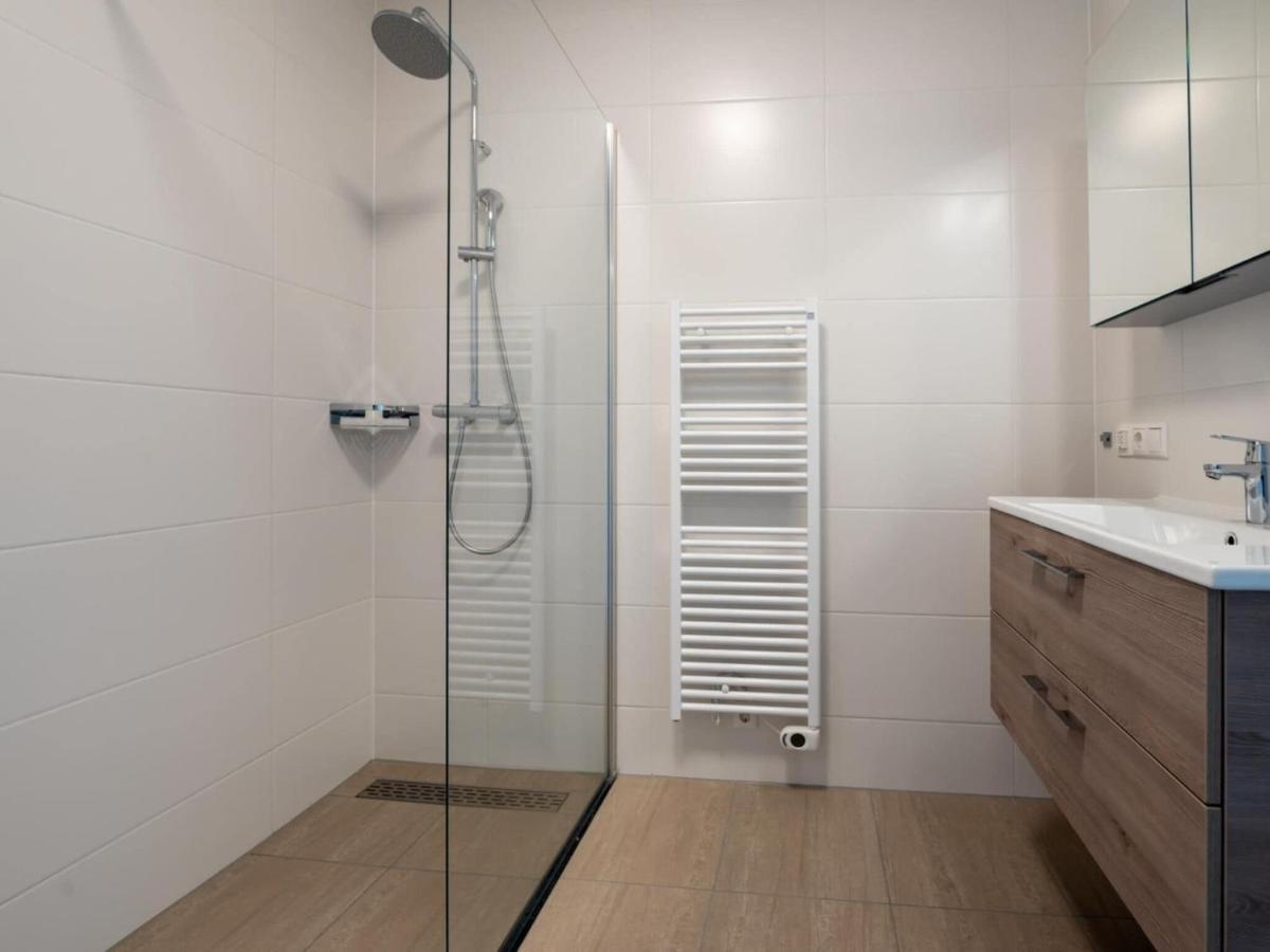 Spacious Waterfront Apartment Arnemuiden Zewnętrze zdjęcie